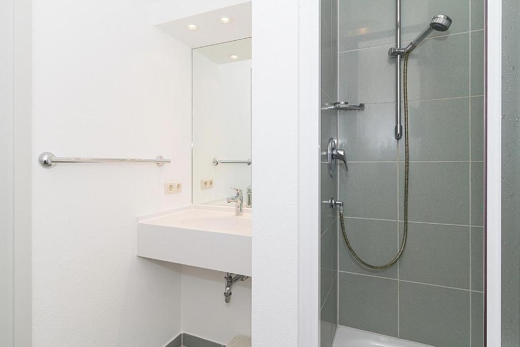 Strandstrasse 32 Strandstrasse 32-50 คูล็องสบอร์น ภายนอก รูปภาพ